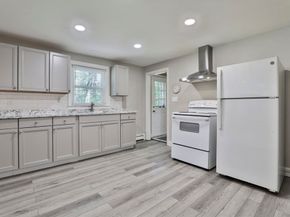 122 Marshall, Tewksbury MA 01876