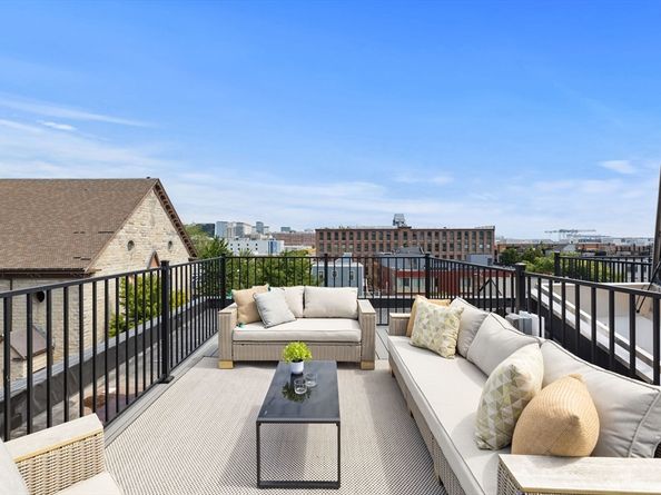 251 West Third St 251, Boston MA 02127