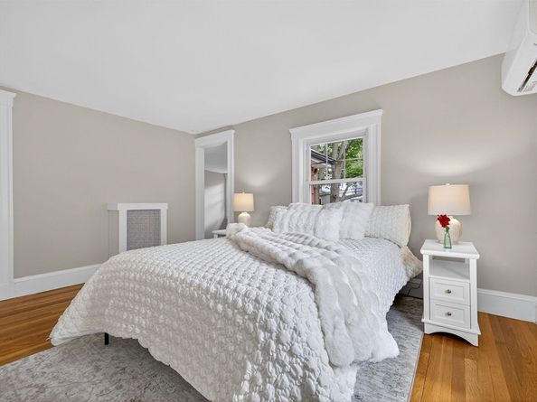 98-100 Bourne St 100, Boston MA 02130