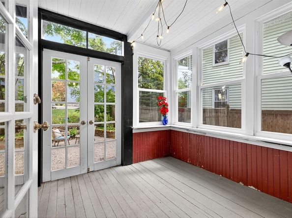 98-100 Bourne St 100, Boston MA 02130