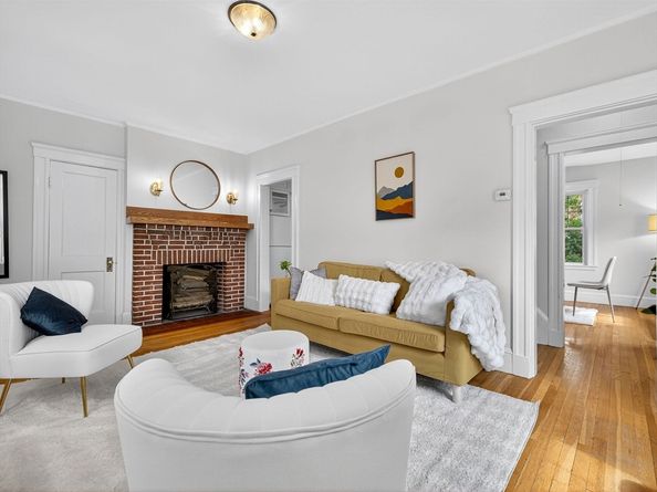 98-100 Bourne St 100, Boston MA 02130