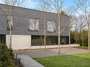 37 Carleton Dr, Needham MA 02492