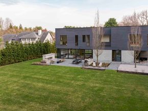 37 Carleton Dr, Needham MA 02492