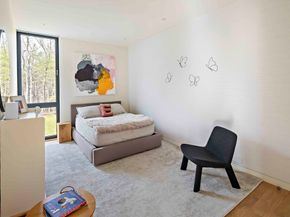 37 Carleton Dr, Needham MA 02492