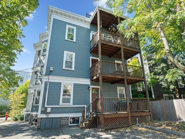 12 Fainwood Circle 2, Cambridge MA 02139