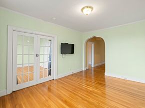 10 Jamaicaway 24, Boston MA 02130