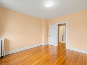 10 Jamaicaway 24, Boston MA 02130