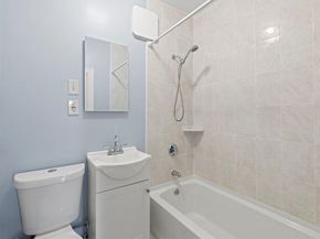 10 Jamaicaway 24, Boston MA 02130