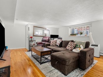 24 Westgate Rd