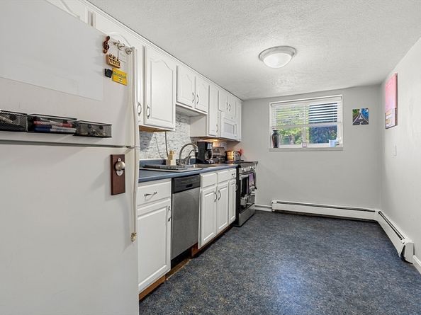 24 Westgate Rd 2, Boston MA 02467