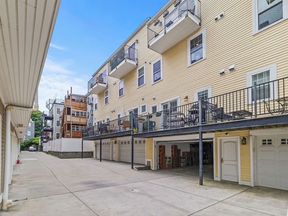 392 West Second 2, Boston MA 02127