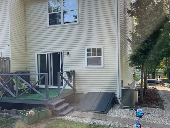 57 First St, Worcester MA 01602