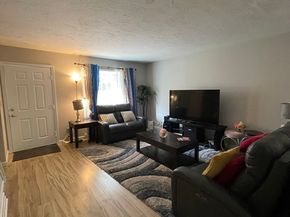 57 First St, Worcester MA 01602
