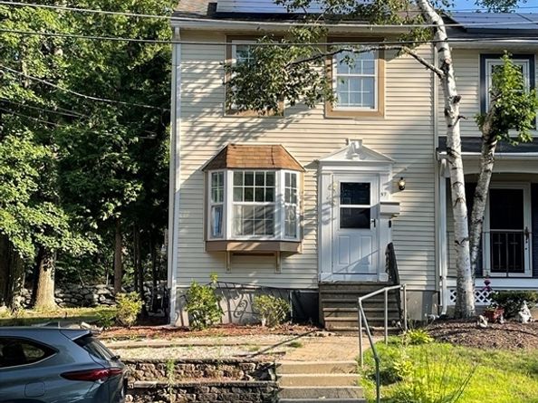 57 First St, Worcester MA 01602