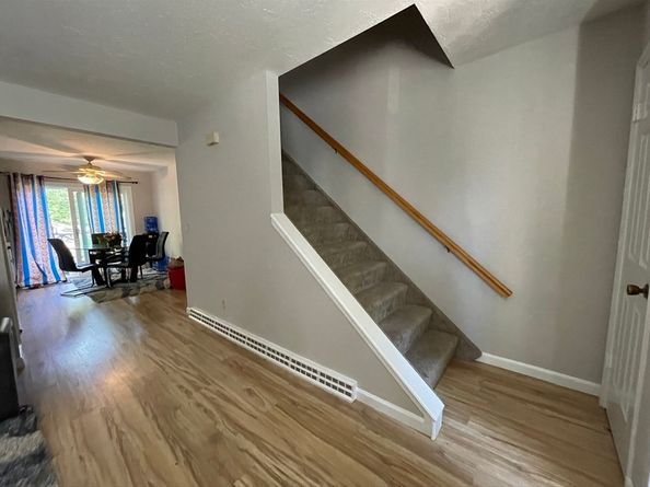 57 First St, Worcester MA 01602