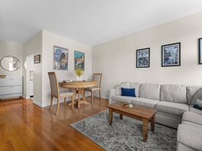 19 Wiget St 505, Boston MA 02113