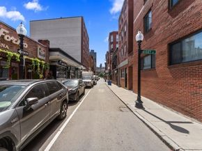 19 Wiget St 505, Boston MA 02113