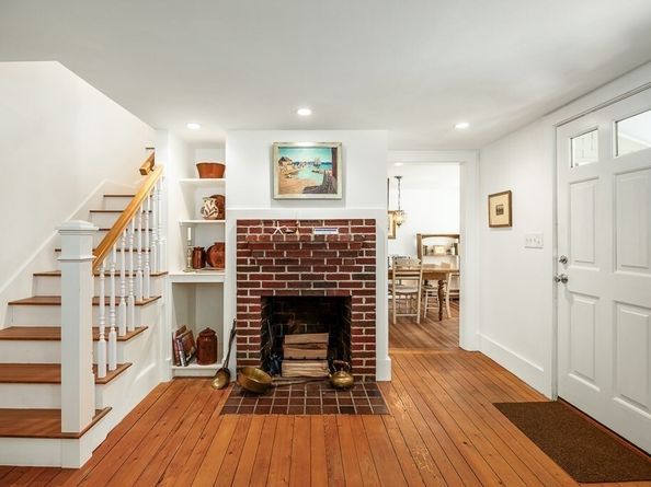 26 Marmion Way, Rockport MA 01966