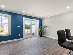 9 Bernards Way 9, Lakeville MA 02347