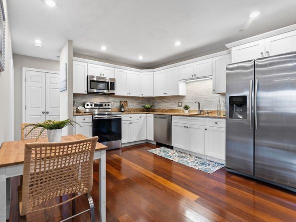 474 Broadway 26, Somerville MA 02145