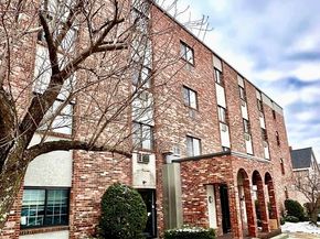 474 Broadway 26, Somerville MA 02145