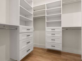 20 Clinton St 16, Newton MA 02458