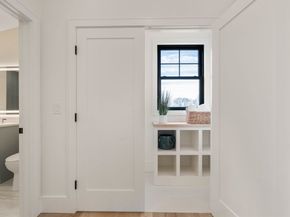 20 Clinton St 16, Newton MA 02458