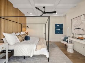 20 Clinton St 16, Newton MA 02458