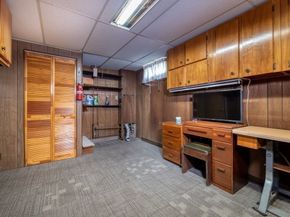 17 Leslie Rd, Worcester MA 01605