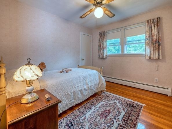 17 Leslie Rd, Worcester MA 01605
