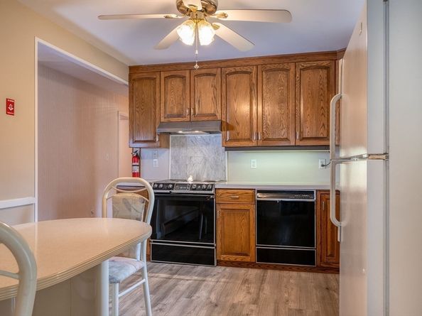 17 Leslie Rd, Worcester MA 01605