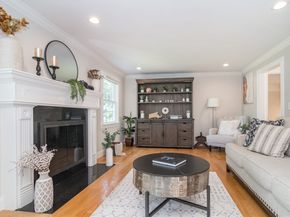 286 Linden Street 286, Wellesley MA 02482