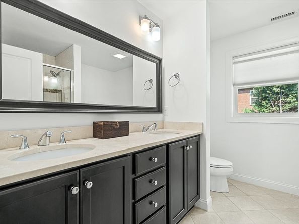 189 Collincote St, Stoneham MA 02180