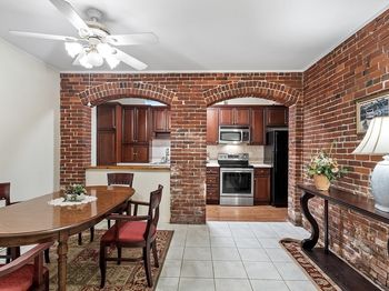 8 Summer Street