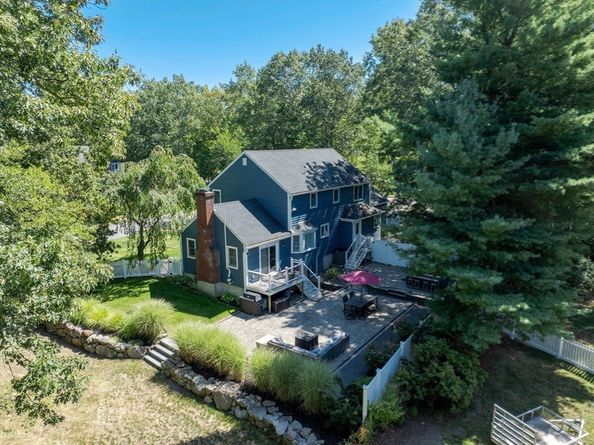 8 Merritt Rd, Hanover MA 02339