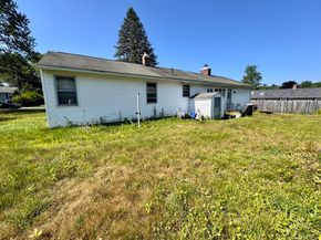 50 Lionel Ave, Fitchburg MA 01420
