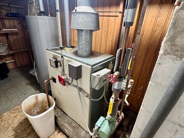 50 Lionel Ave, Fitchburg MA 01420