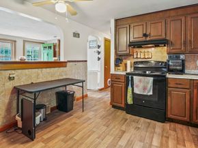 87 Senna Road, Fitchburg MA 01420