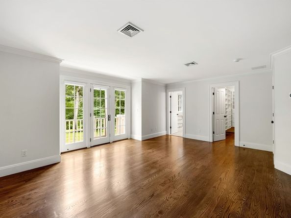 12 Winding River Circle, Wellesley MA 02482
