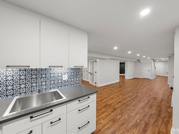 12 Winding River Circle, Wellesley MA 02482