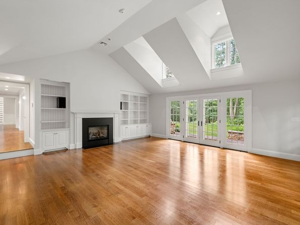 12 Winding River Circle, Wellesley MA 02482