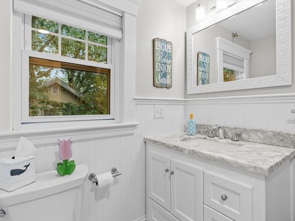 145 Beacon St, Framingham MA 01701