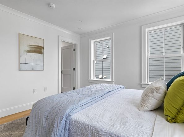 251 West Third St, Boston MA 02127