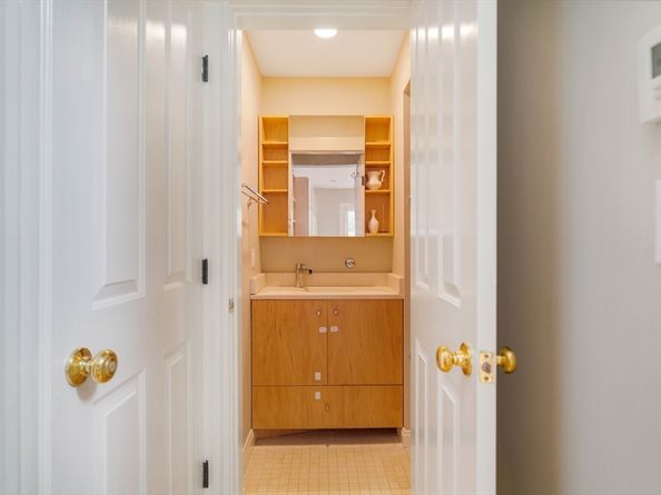 29 Hopedale Street, Boston MA 02134