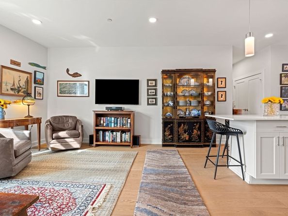65 Washington Street 401, Salem MA 01970