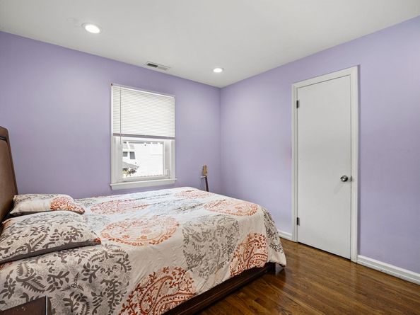 36 S Irving St, Revere MA 02151