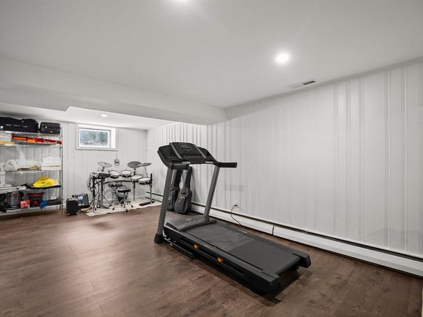 36 S Irving St, Revere MA 02151