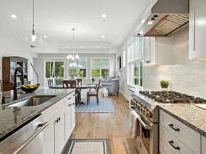 20 Lyons Lane 13, Boxborough MA 01719