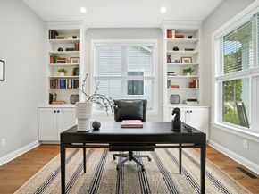 20 Lyons Lane 13, Boxborough MA 01719