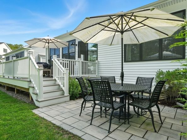 20 Lyons Lane 13, Boxborough MA 01719